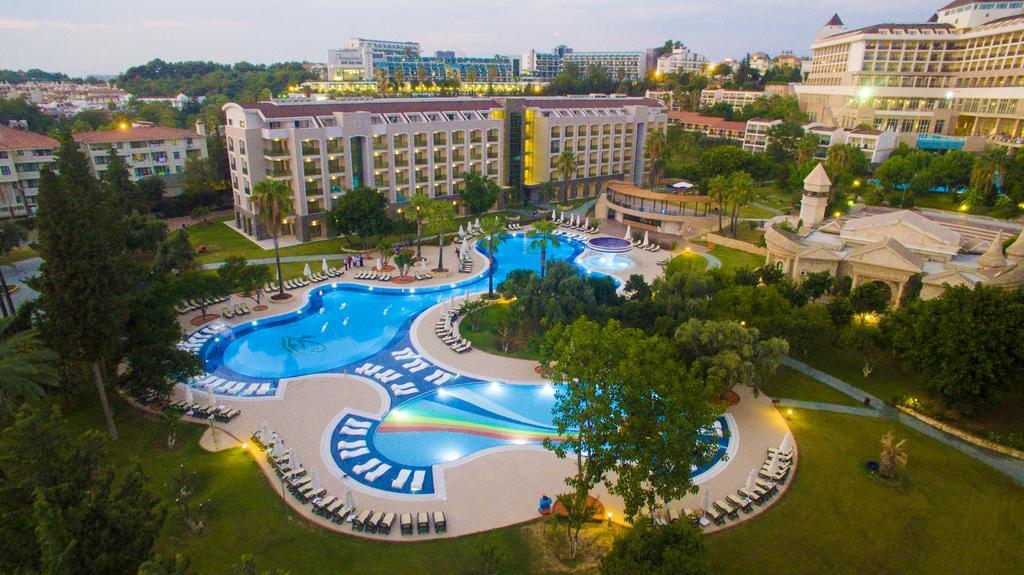 Horus Paradise Resort Side Exteriör bild