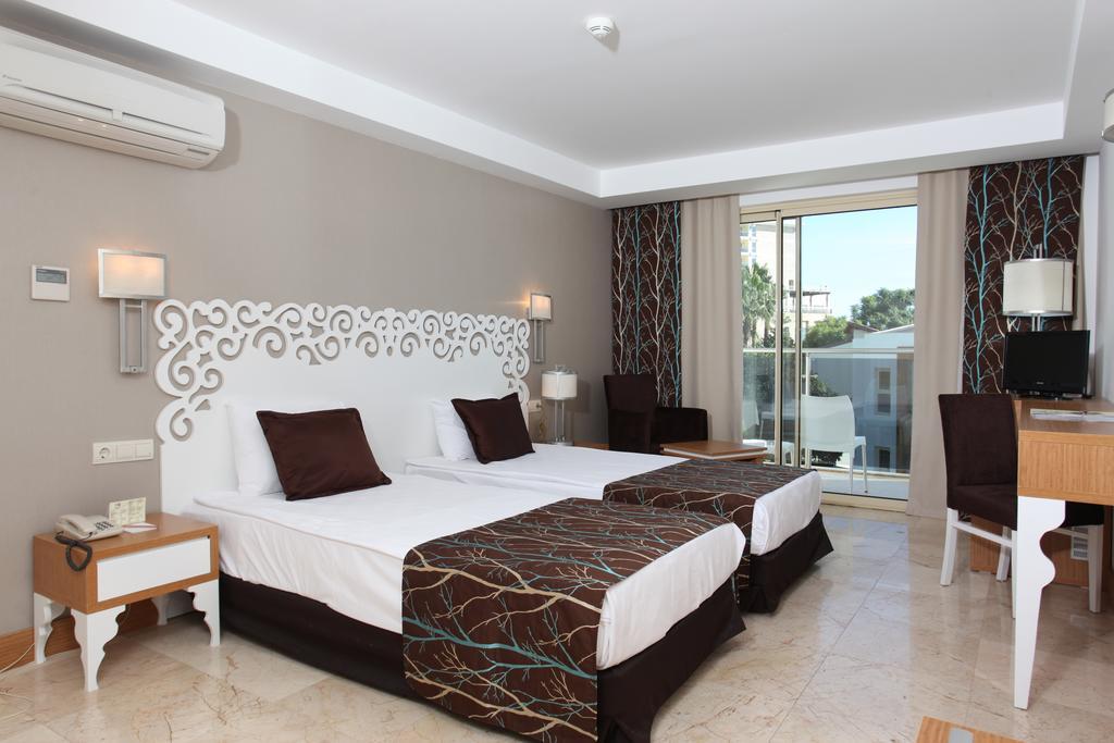 Horus Paradise Resort Side Rum bild